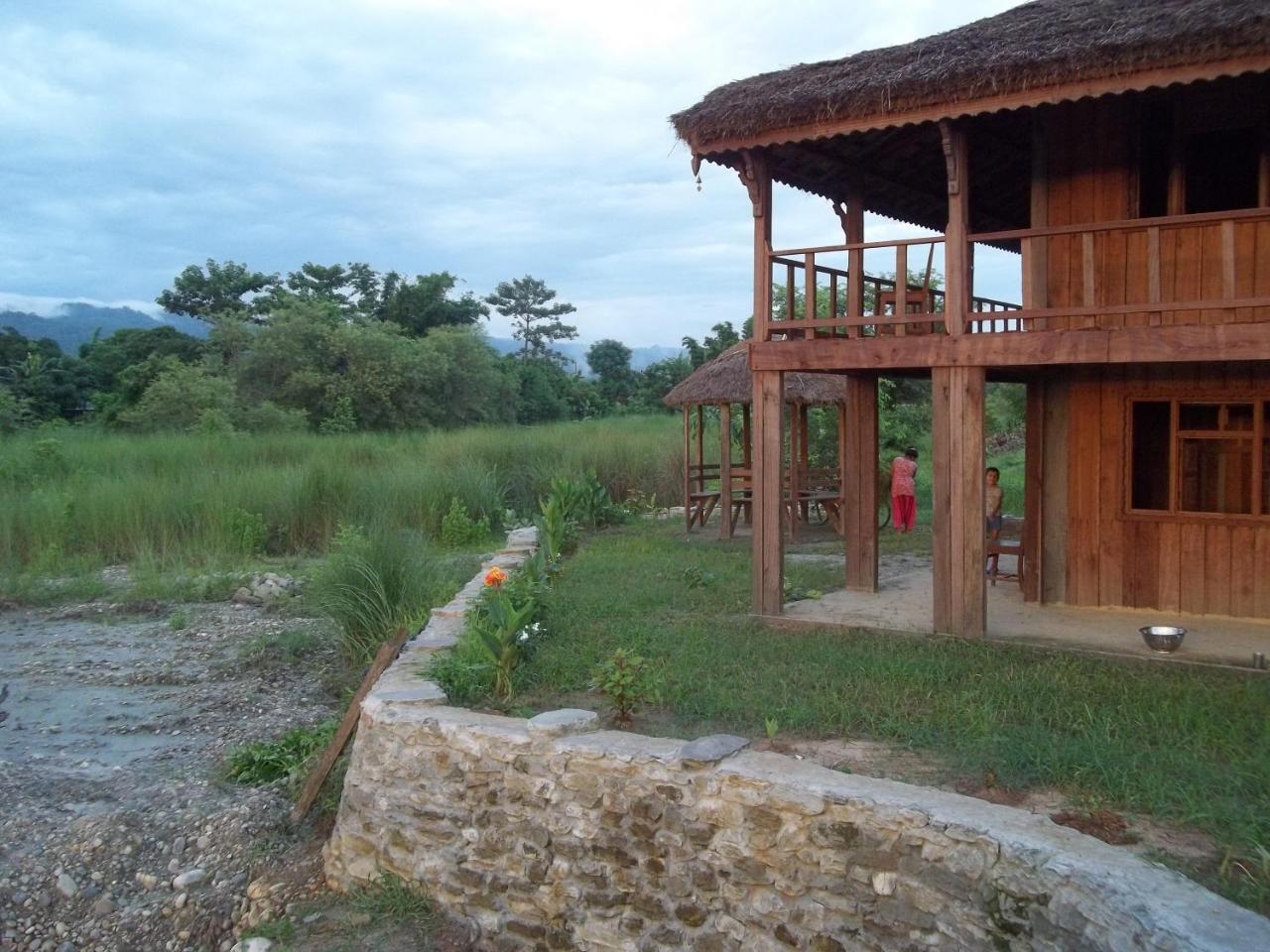 Shanta Ghar A Rustic Guesthouse 奇旺 外观 照片